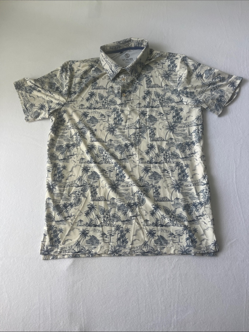 Scales Gear Cream Polo with Blue Island Print